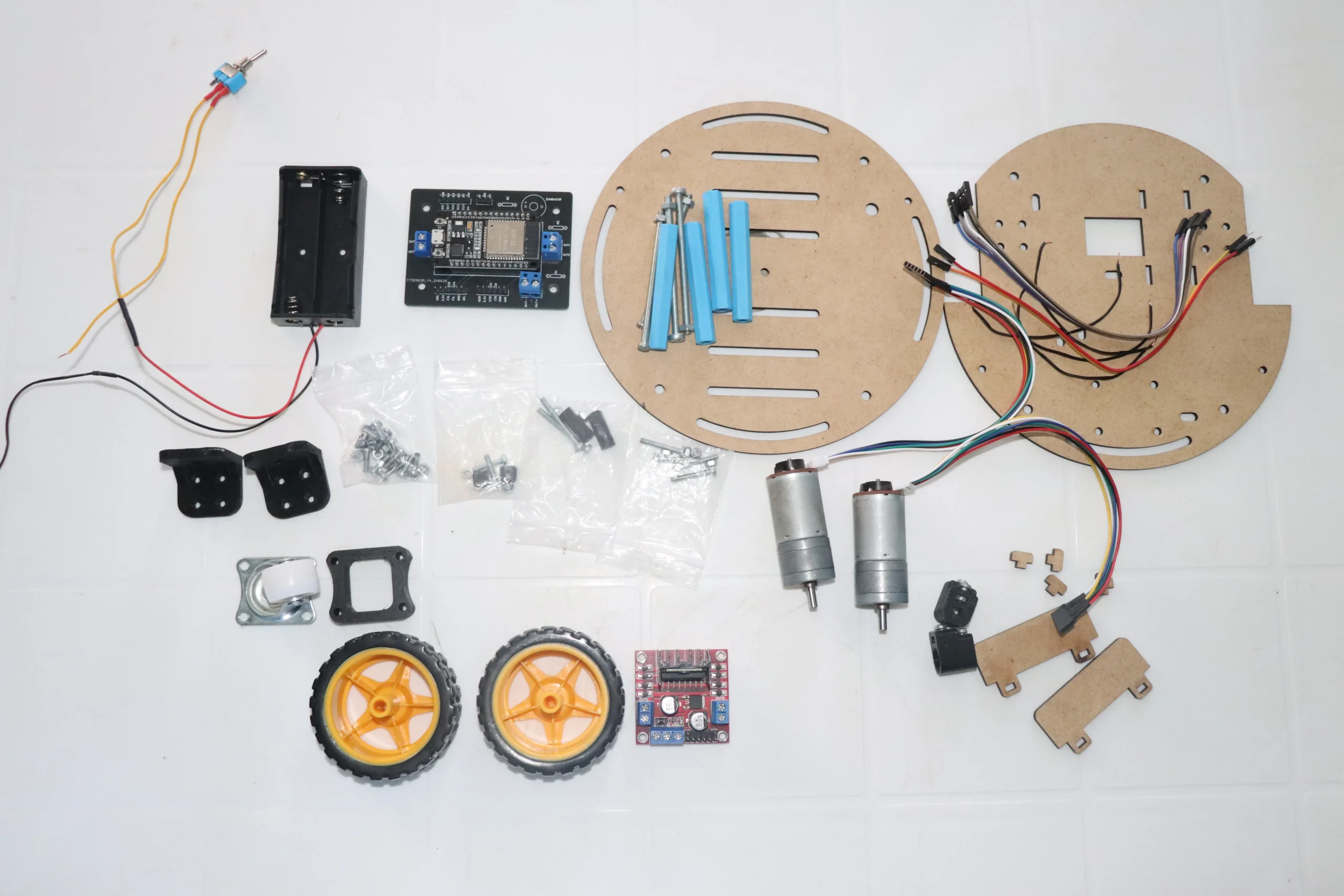 Kit robot móvil ESP32 diferencial con curso incluido de robótica avanzada